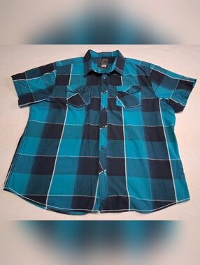 Men's Teal and Navy Plaid Short-Sleeve Button-Down Shirt